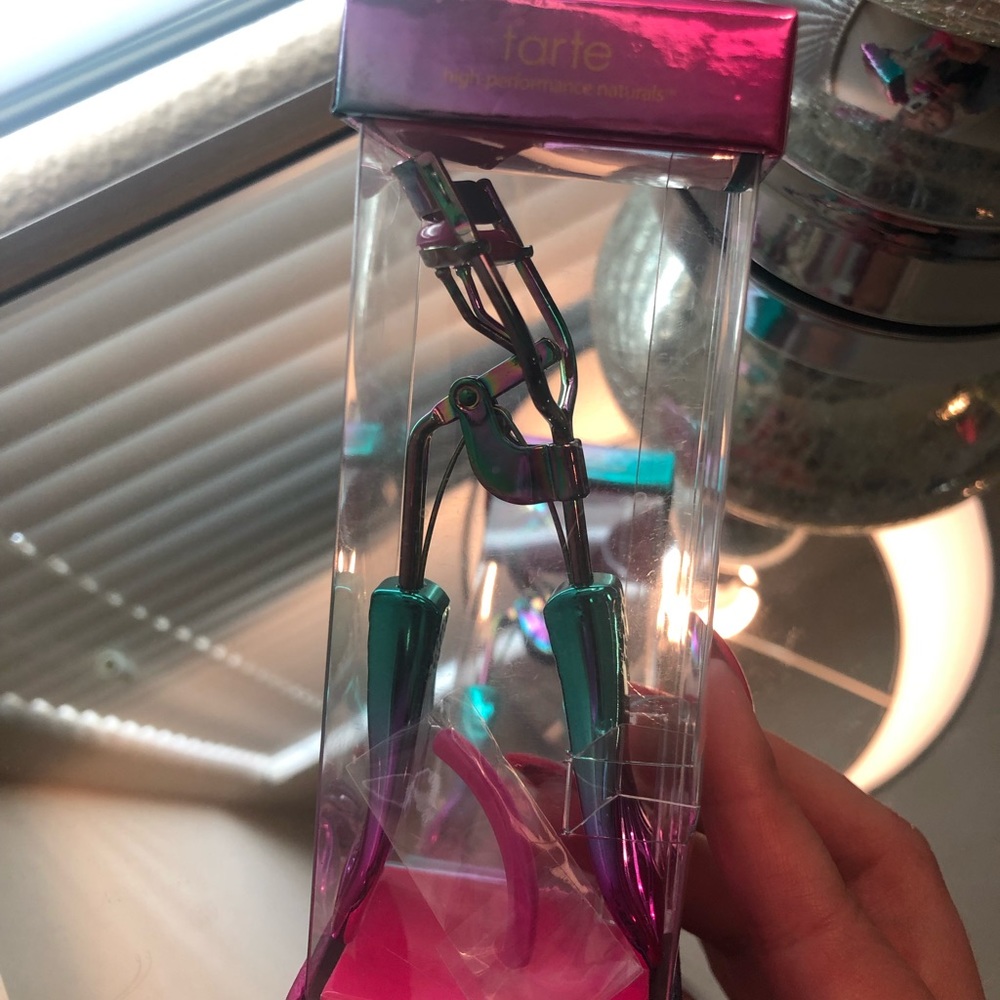 Brand new Tarte Mermaid Eyelash curler